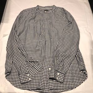 ANN TAYLOR Button-down Checkered LS Shirt - SizeM